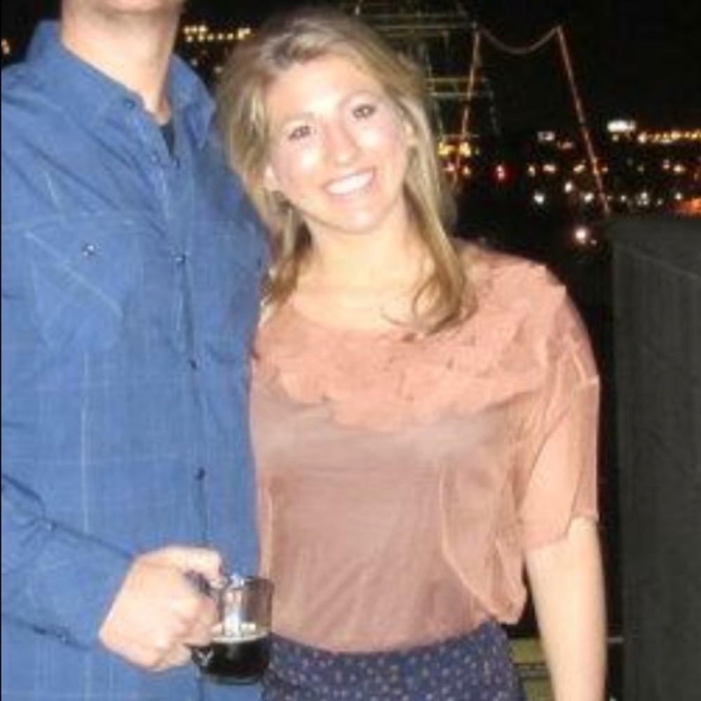 Sheer top with ruffles on top - Picture 4 of 4